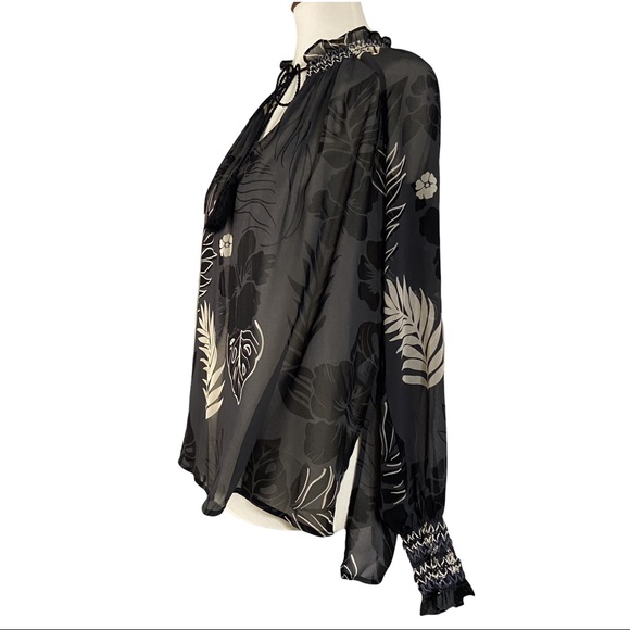 CABI #5597 Sheer Tropical Aloha Peasant Blouse Size Small - Picture 6 of 12